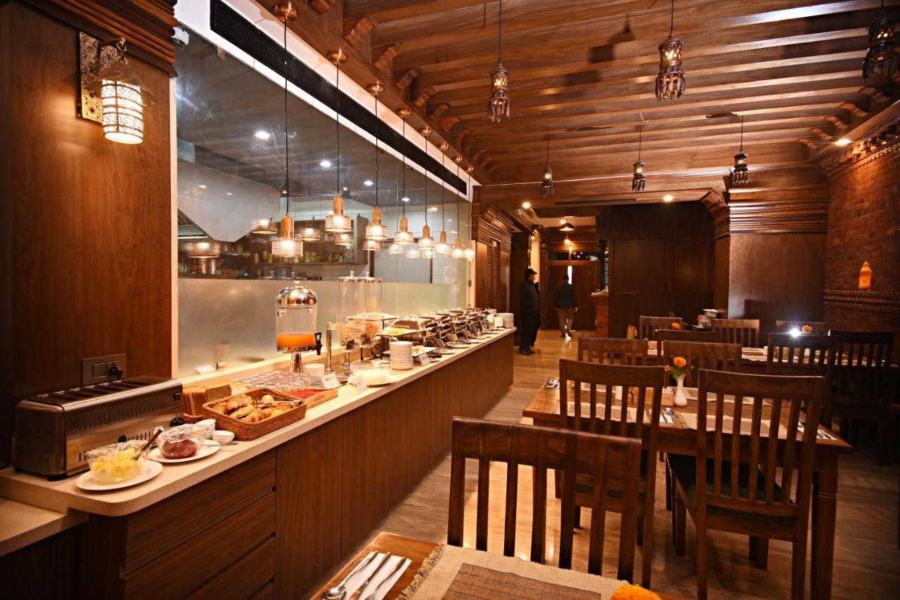 Everest Boutique Hotel Катманду Екстериор снимка